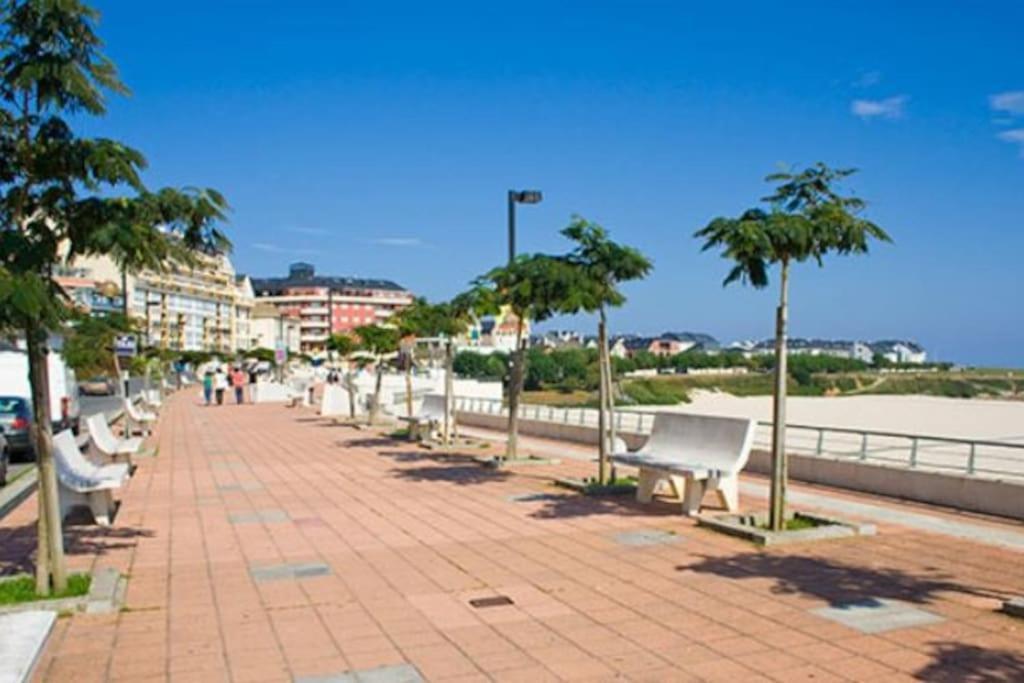 Apartamento Vistas Al Mar Con Piscina Y Terraza Foz Exterior photo